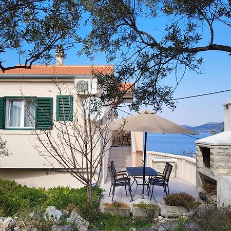 Holiday Home Duje Mali Iz Ngoại thất bức ảnh