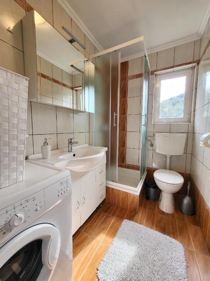 Holiday Home Duje Mali Iz Ngoại thất bức ảnh